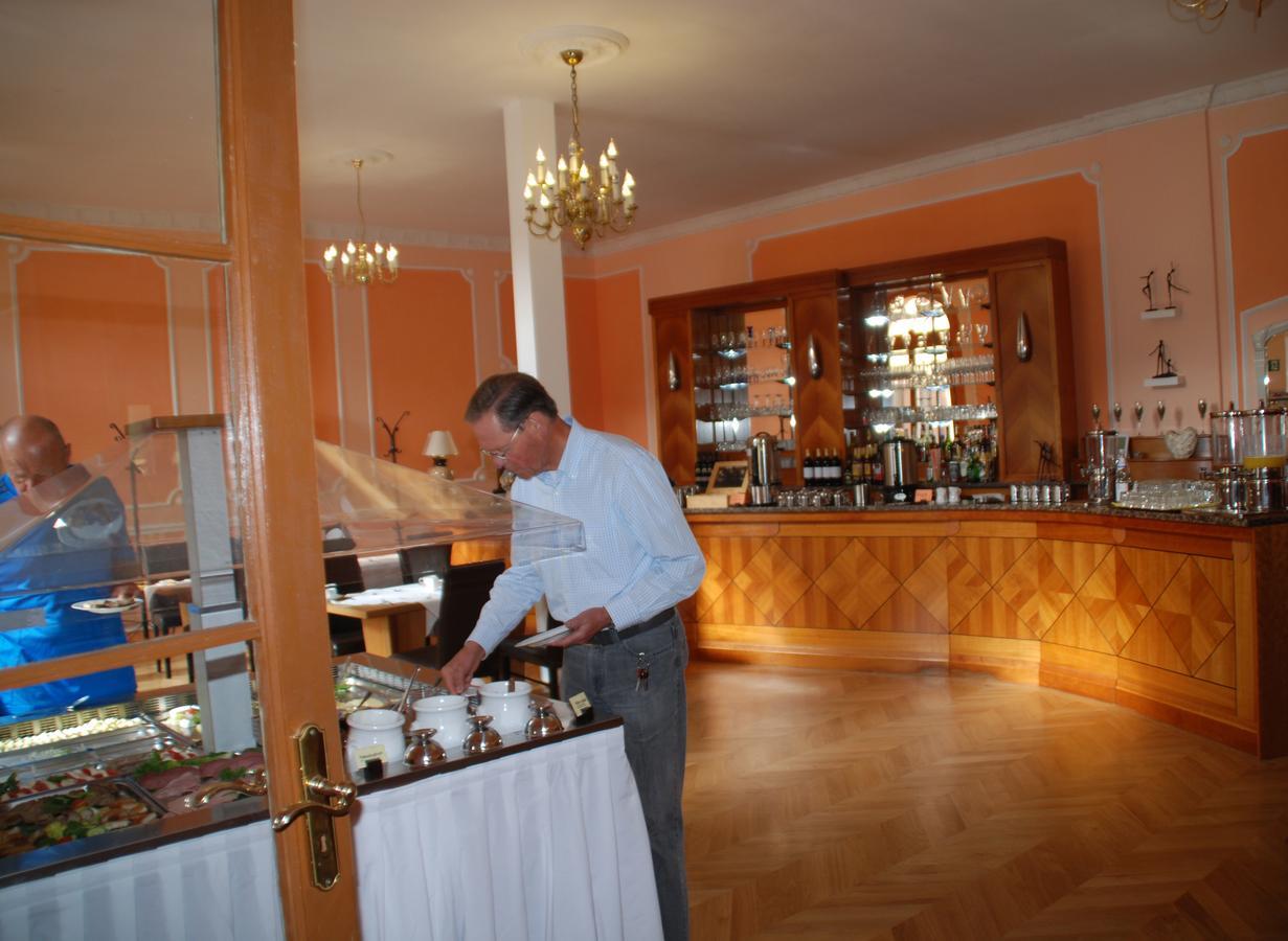 Hotel Goldener Anker 톨거우 외부 사진