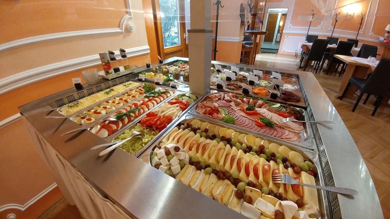 Hotel Goldener Anker 톨거우 외부 사진
